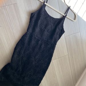 Missguided Black Lace Hem Midi Fishtail Dress